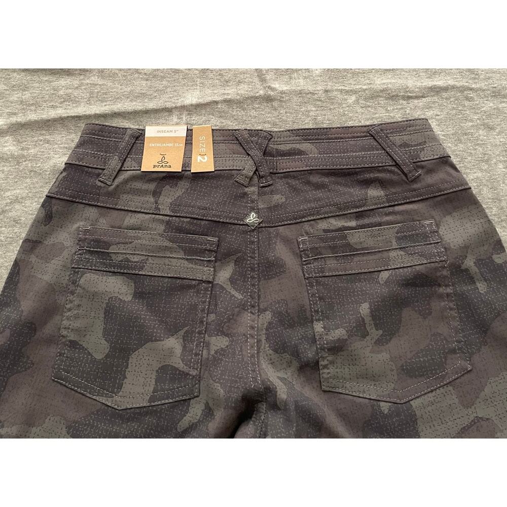 Newt Prana Olivia Womens Size 2 Gray Camo ReZion Stretch Shorts - Picture 6 of 14